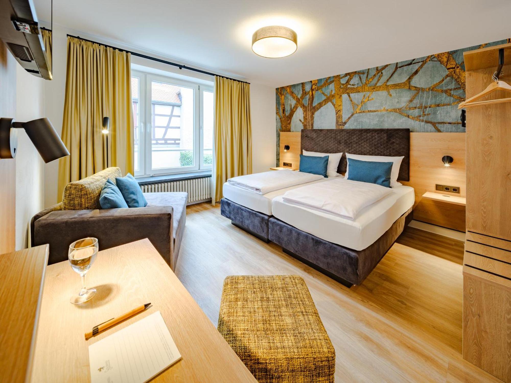Hotel Restaurant Goldener Engel Heppenheim  Ngoại thất bức ảnh